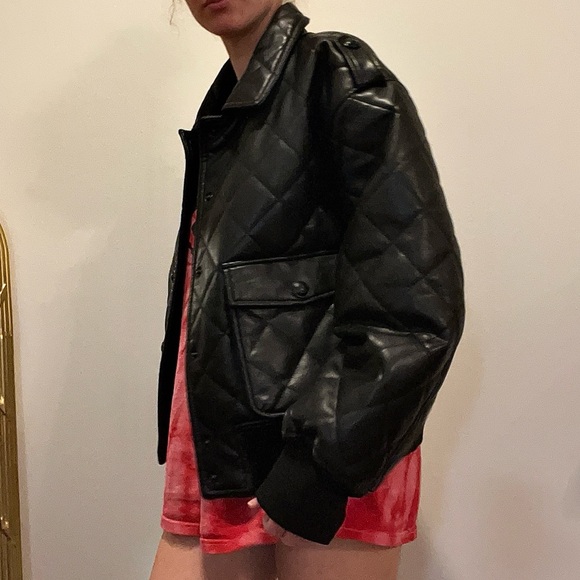 Quilted Puffer Leather Jacket - Picture 5 of 7